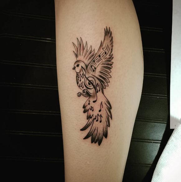 Tatuajes De Aves En La Pantorrilla