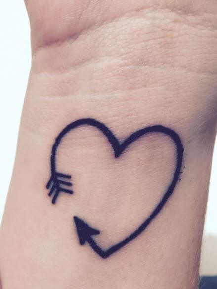 Tatuajes De Corazón Con Flecha