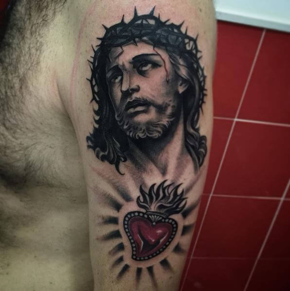 El mejor diseño e ideas de tatuajes de Jesucristo