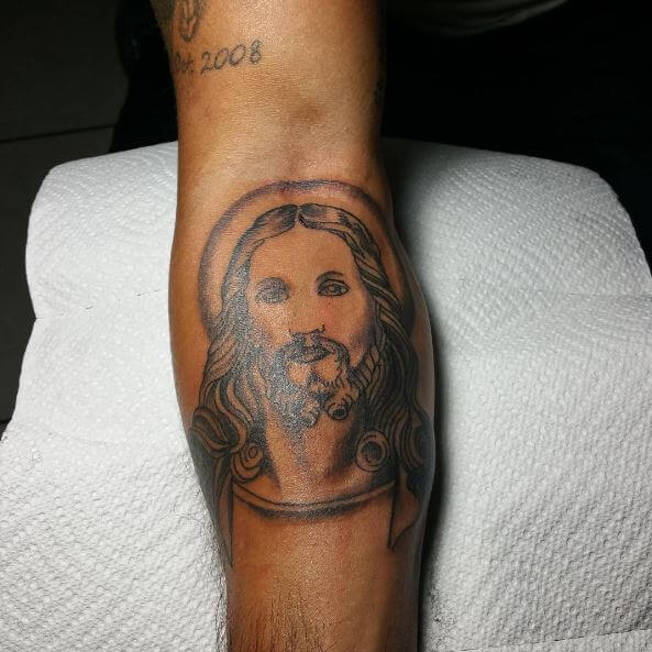 Tatuaje De Jesús En El Brazo