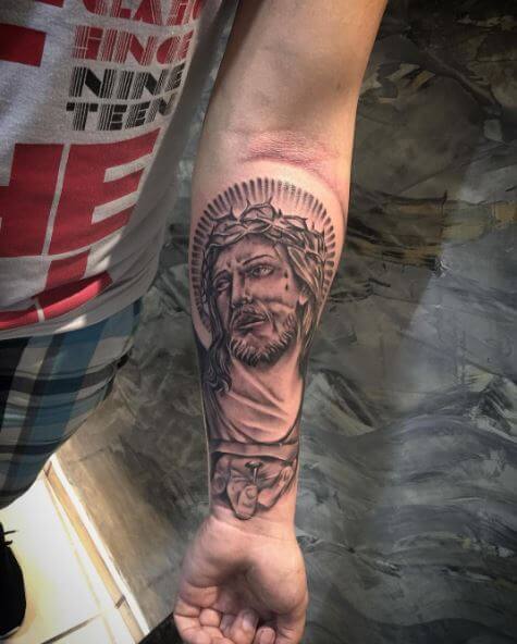 Muy hermoso diseño de tatuajes de Jesucristo