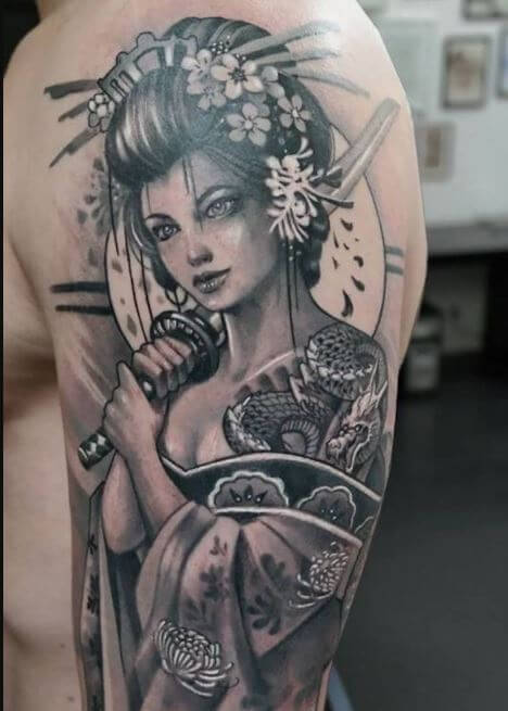 Tatuaje Samurai Femenino