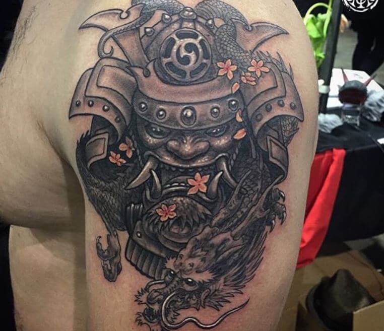 Tatuaje Samurai Y Dragón