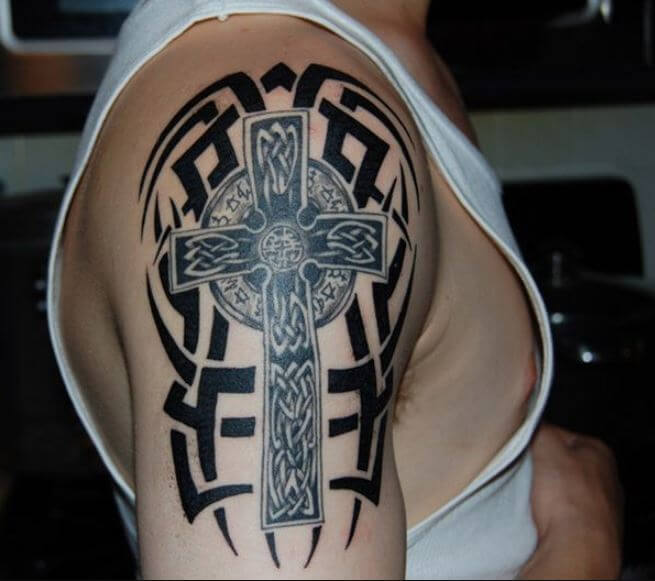 Tatuajes Tribales De Cruz Celta