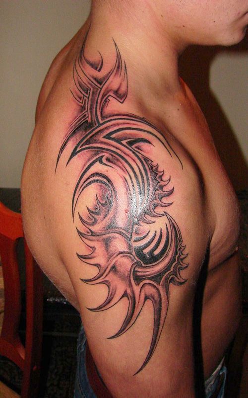 Ideas de tatuajes para hombres en el hombro (7)