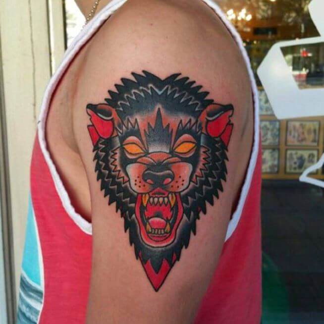 Tatuaje Tradicional De Cabeza De Lobo