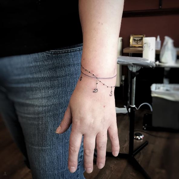 Tatuajes De Pulsera Con Nombres