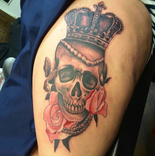 Tatuaje De Calavera Con Corona