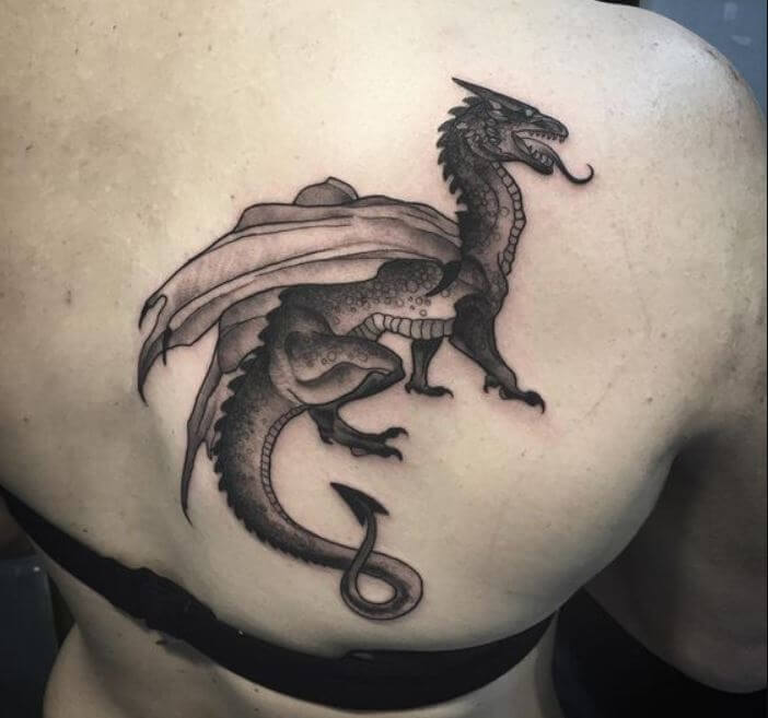 Tatuajes De Dragón En La Espalda