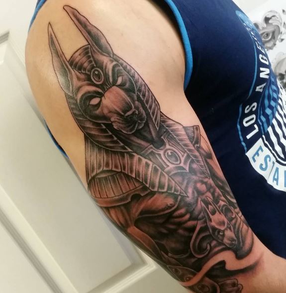 Tatuaje Anubis 22