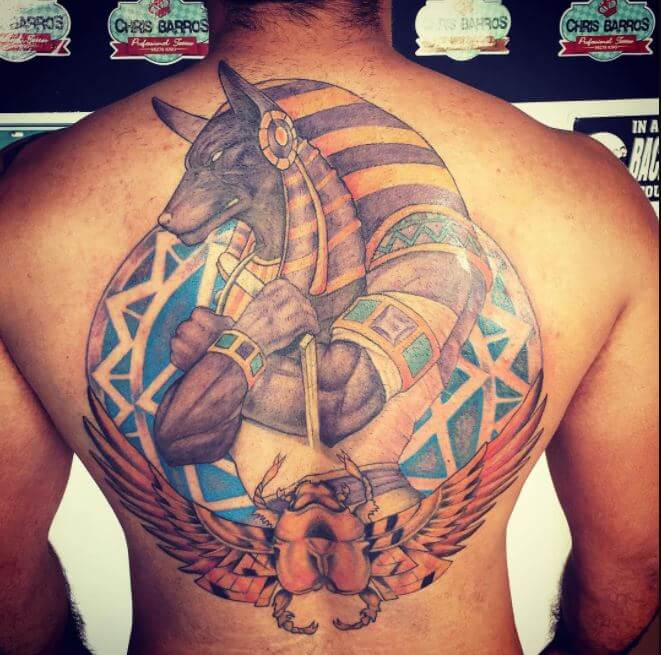 Tatuaje De Anubis En La Espalda Completa