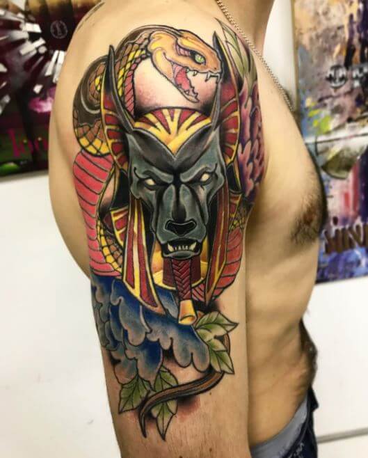 Tatuaje De Anubis Tradicional