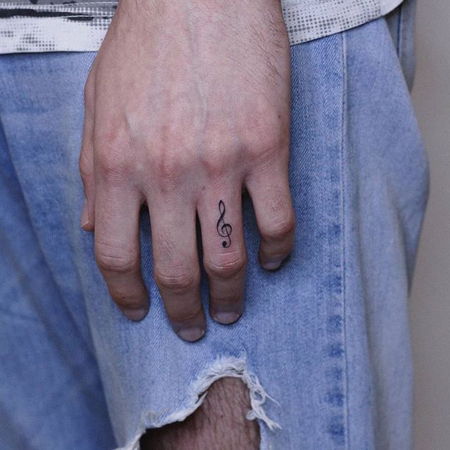 Significado del tatuaje de clave de sol (9)