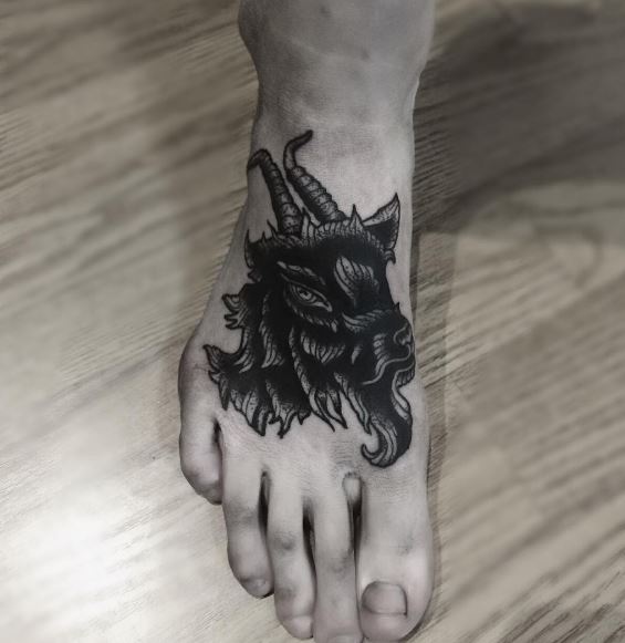 Tatuaje en el pie 46
