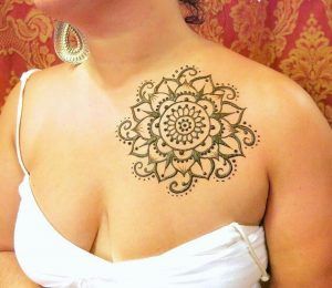 mandala tatuajes de henna