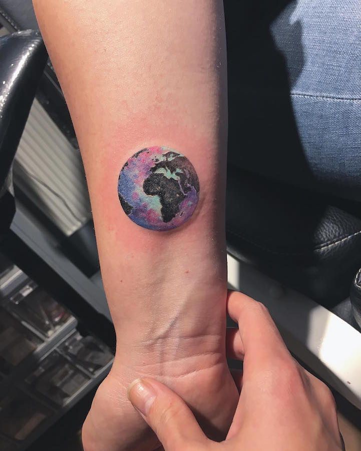 Tatuajes Planeta Tierra 4