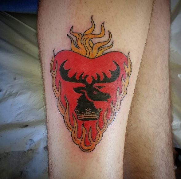 Diseño de tatuajes de Mighty Stag Grace de Game Of Thrones en las piernas