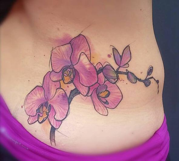 Tatuajes De Flores De Acuarela En La Costilla