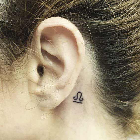 Tatuaje del símbolo de Libra (10)