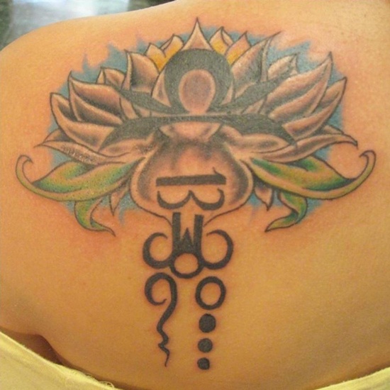 Tatuaje del signo del zodiaco de Libra (4)