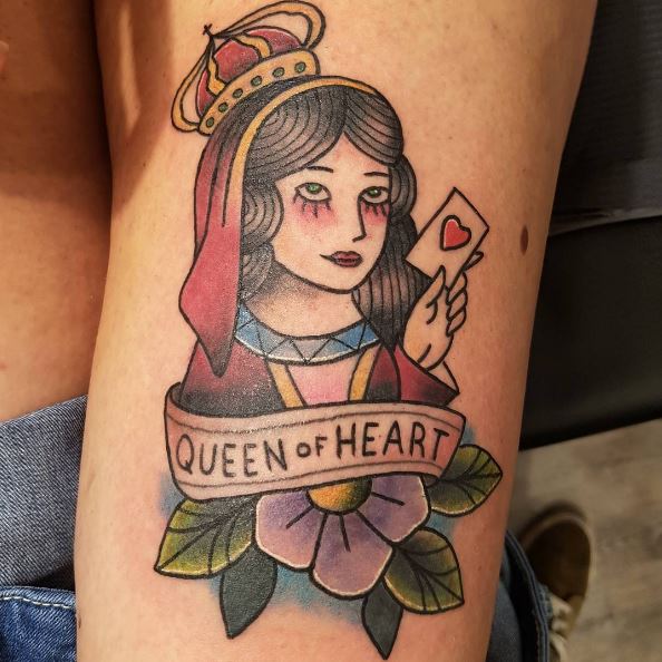 Diseño e ideas tradicionales de tatuajes de reina