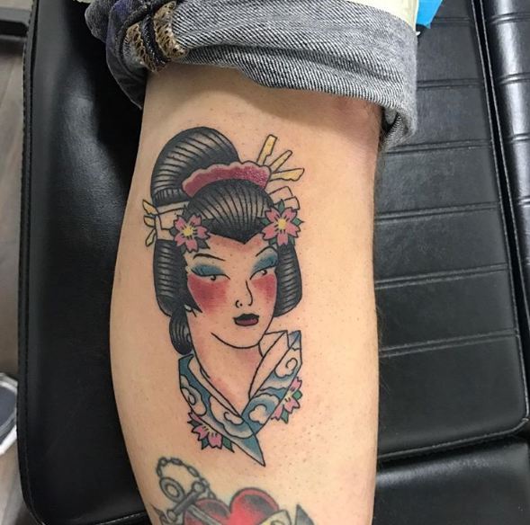 Tatuajes De Geishas En La Pantorrilla