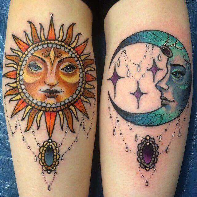 Tatuaje Gótico De Sol Y Luna