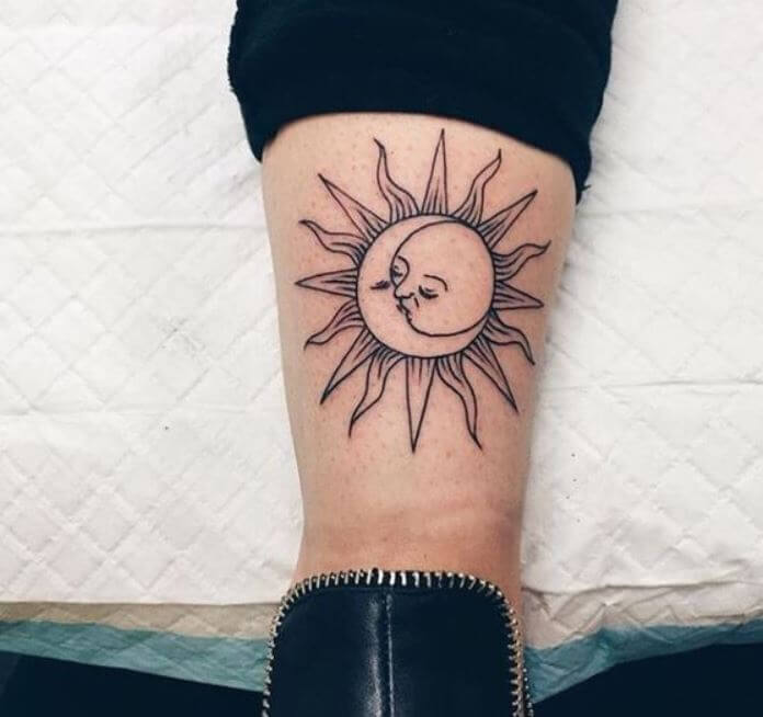 Tatuaje Sol Y Luna Besos