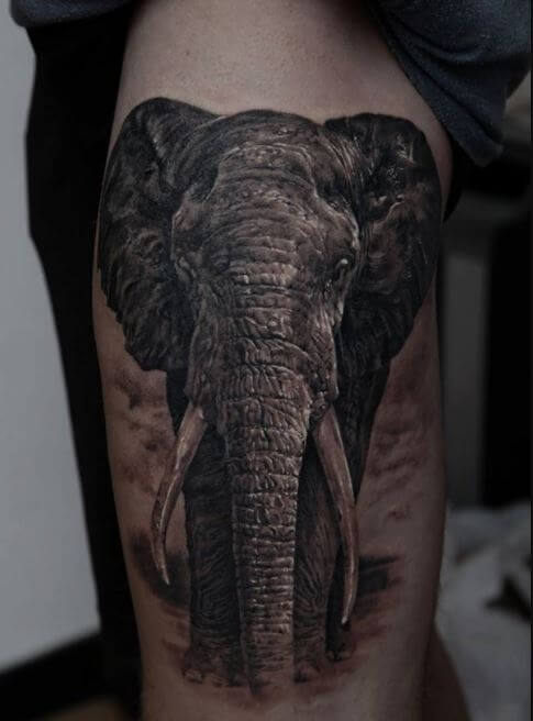 Diseños e ideas de tatuajes de elefante negro