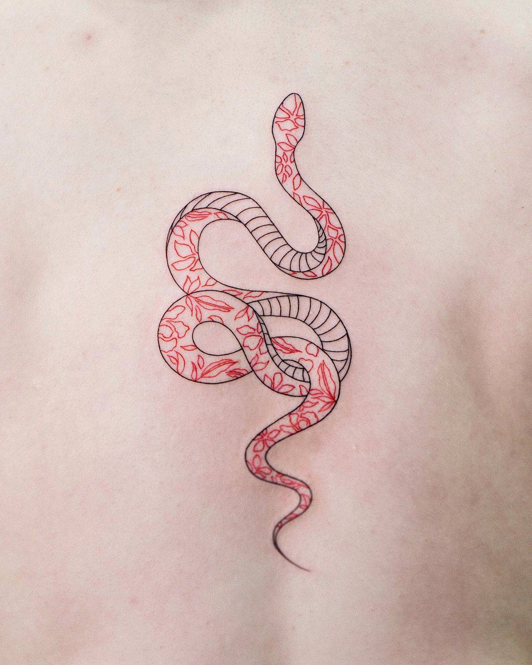 Simbolismo real del tatuaje de serpiente