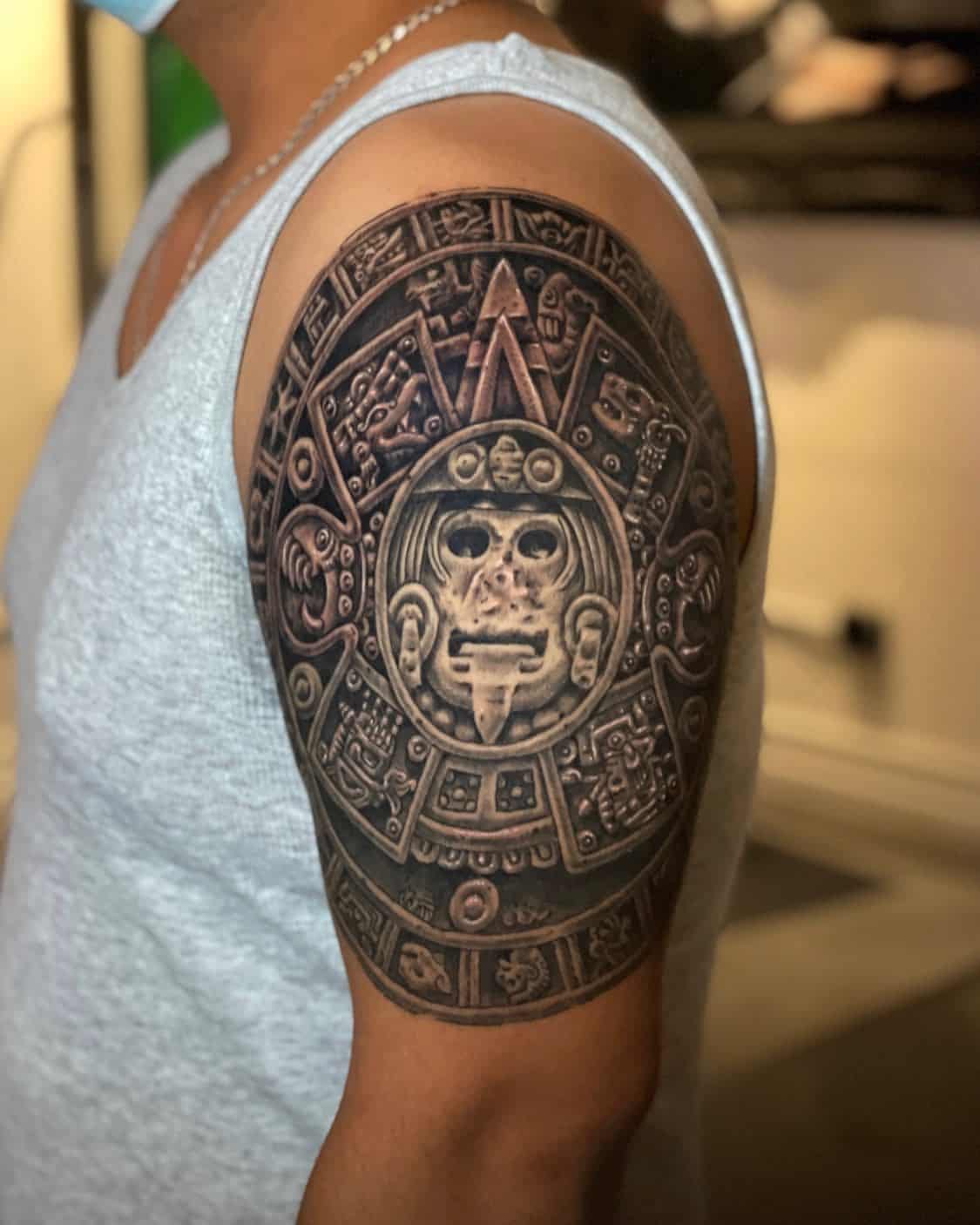 Tatuajes tribales mexicanos (aztecas) 2