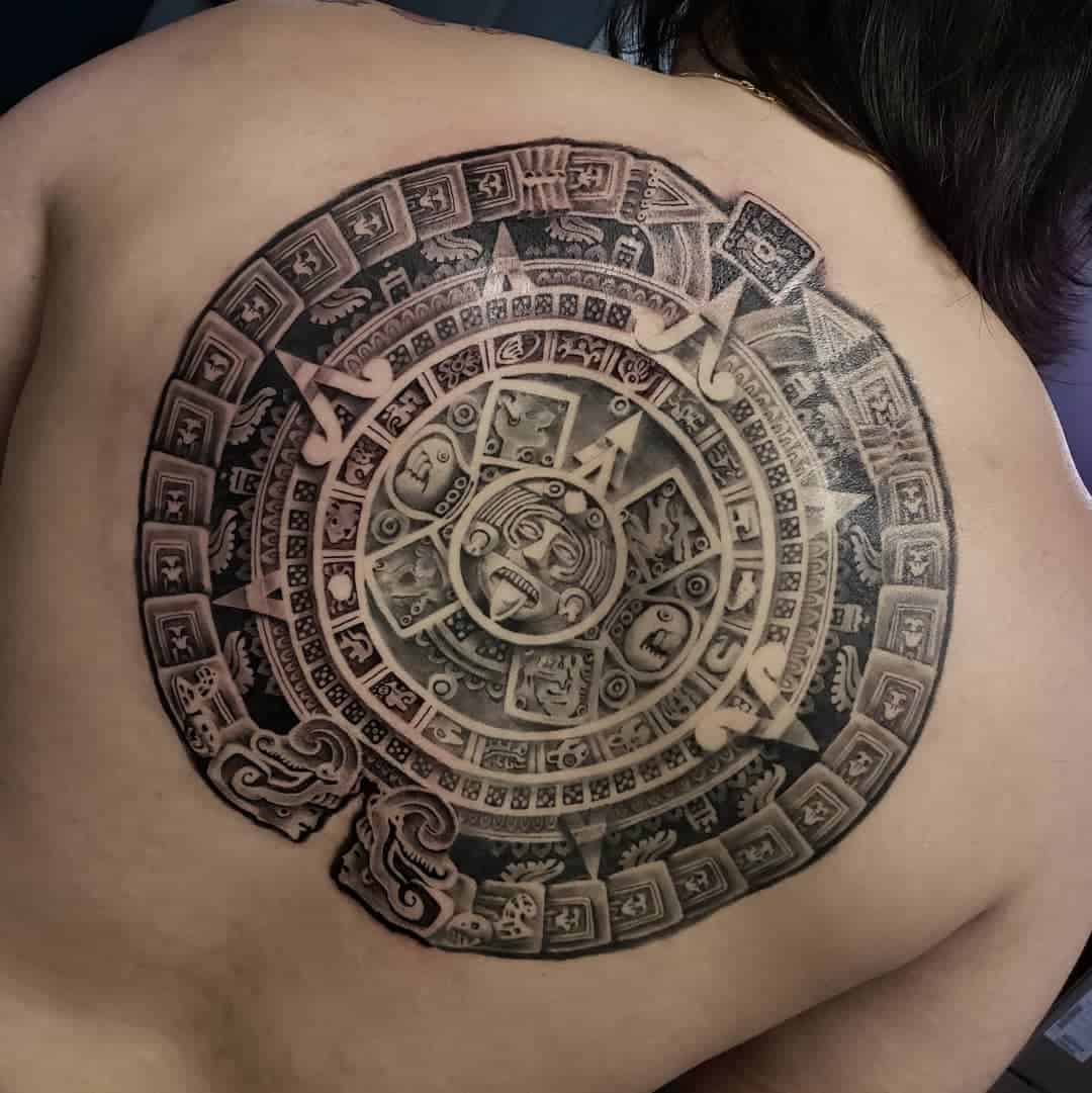 Tatuajes tribales mexicanos (aztecas) 6