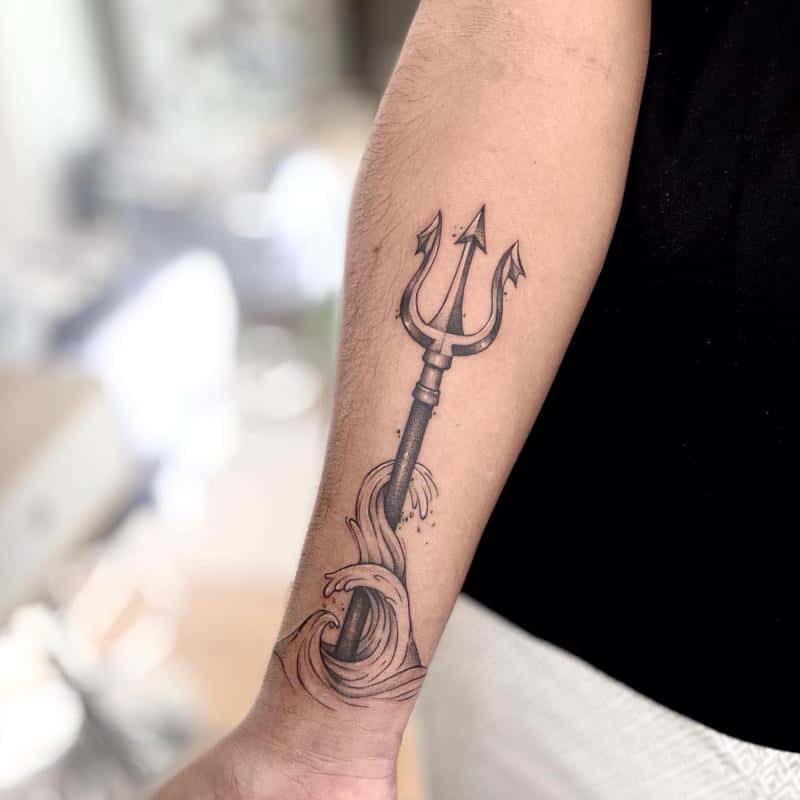 Significado del tatuaje del tridente