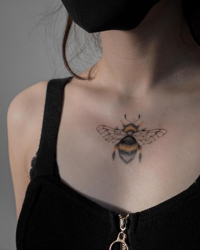 Significado del tatuaje de abeja