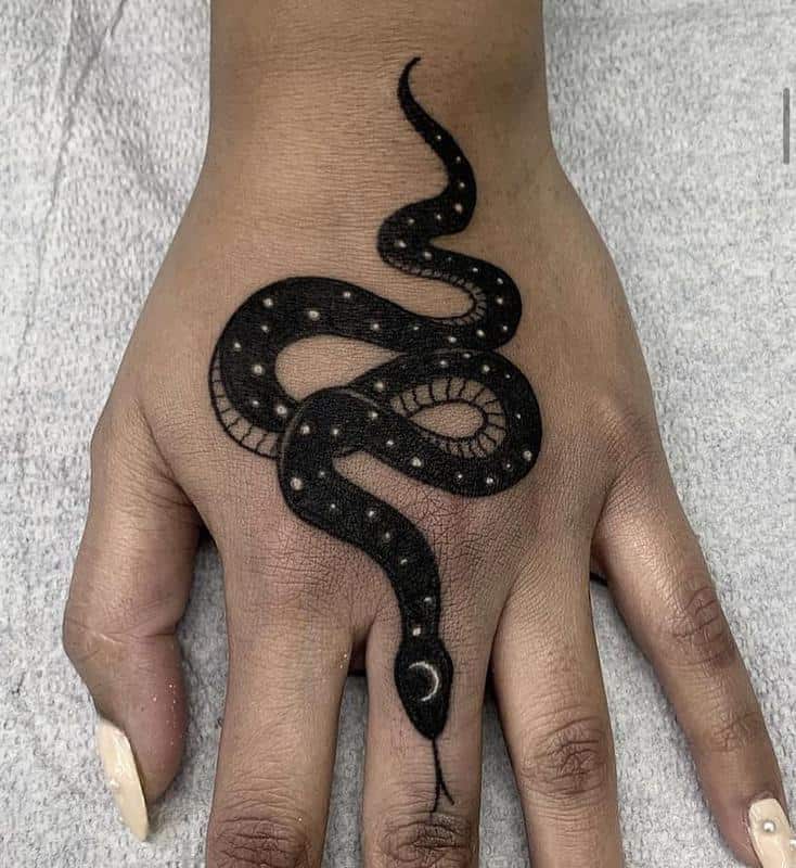 Significado del tatuaje de serpiente