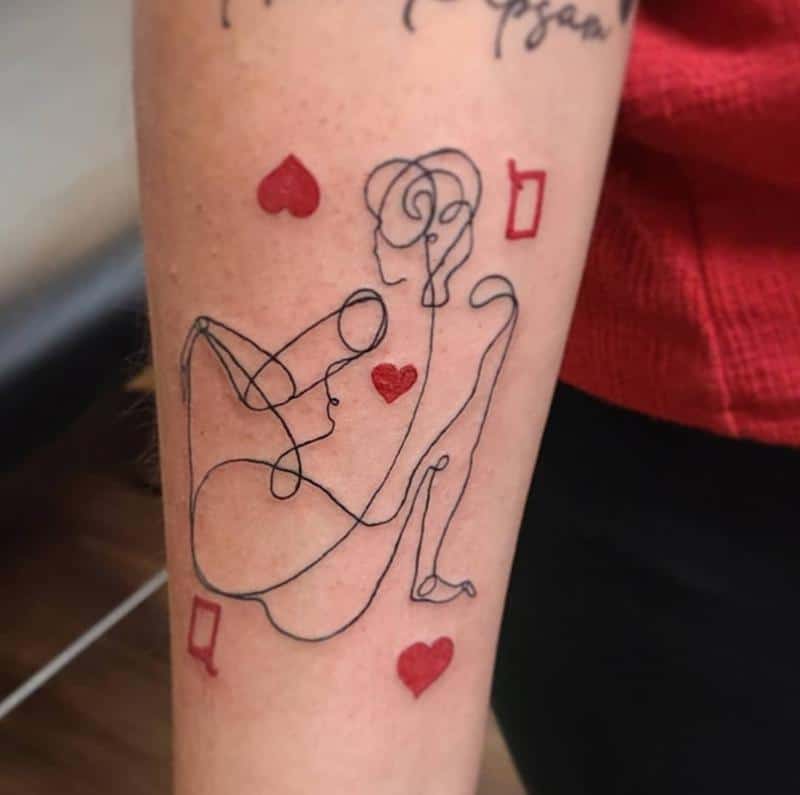 Significado del tatuaje de la reina de corazones