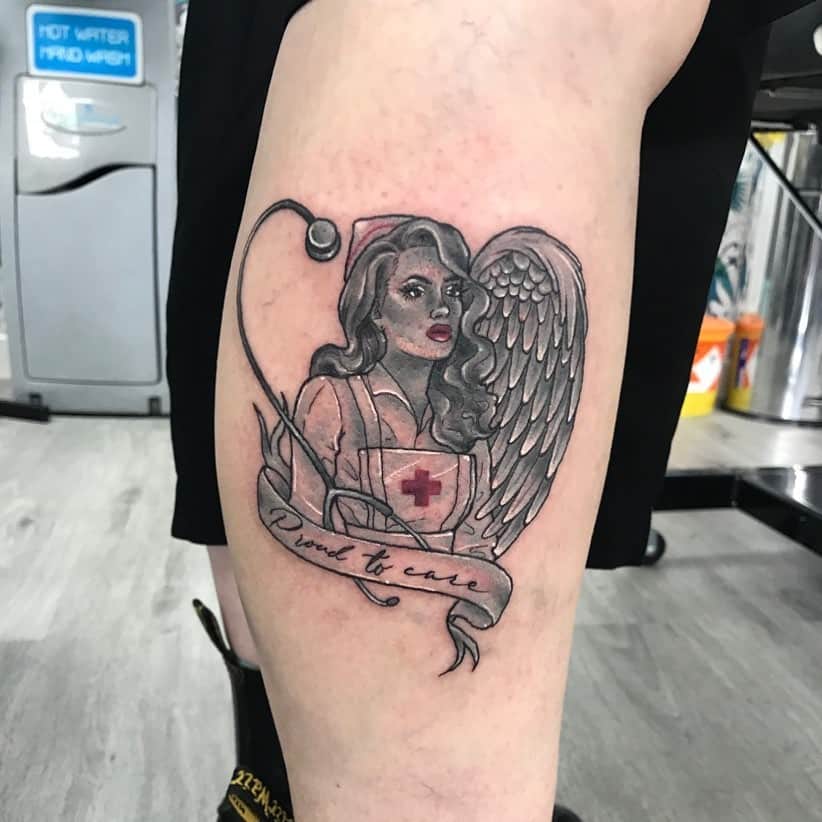 Tatuaje de ángel negro