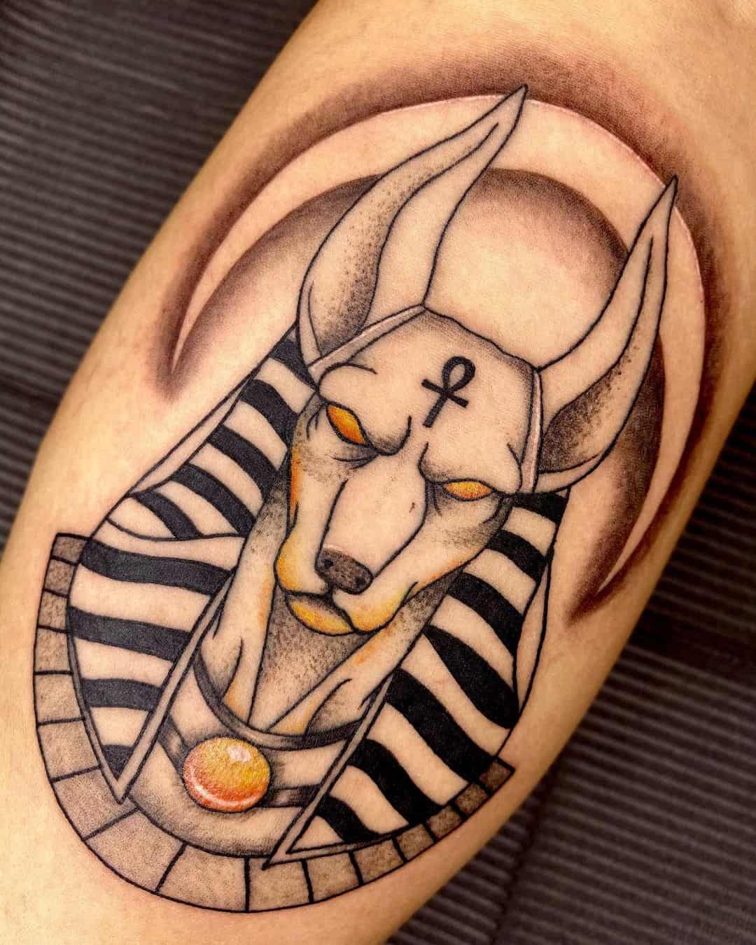 Tatuaje Anubis Egipcio