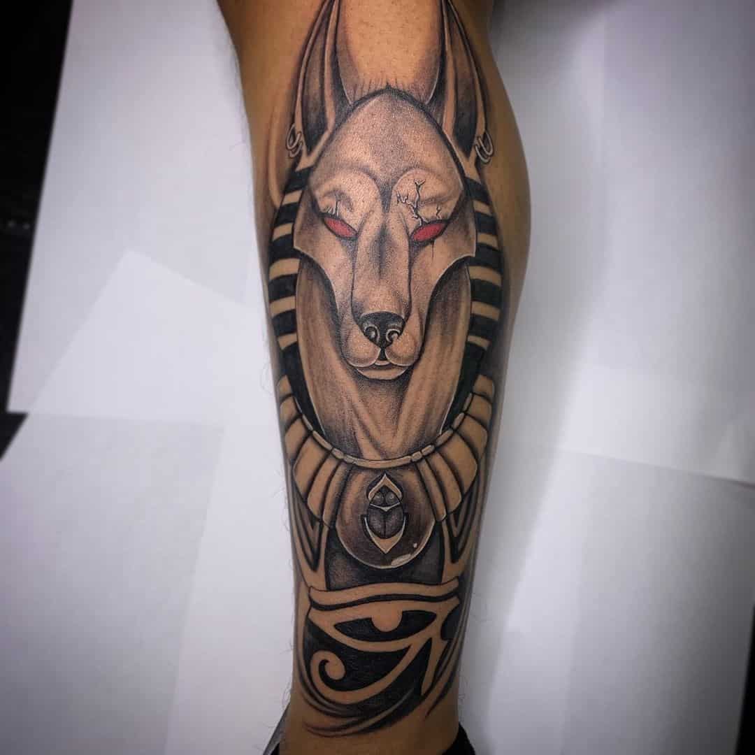 Diseño de dibujo de tatuaje de Anubis