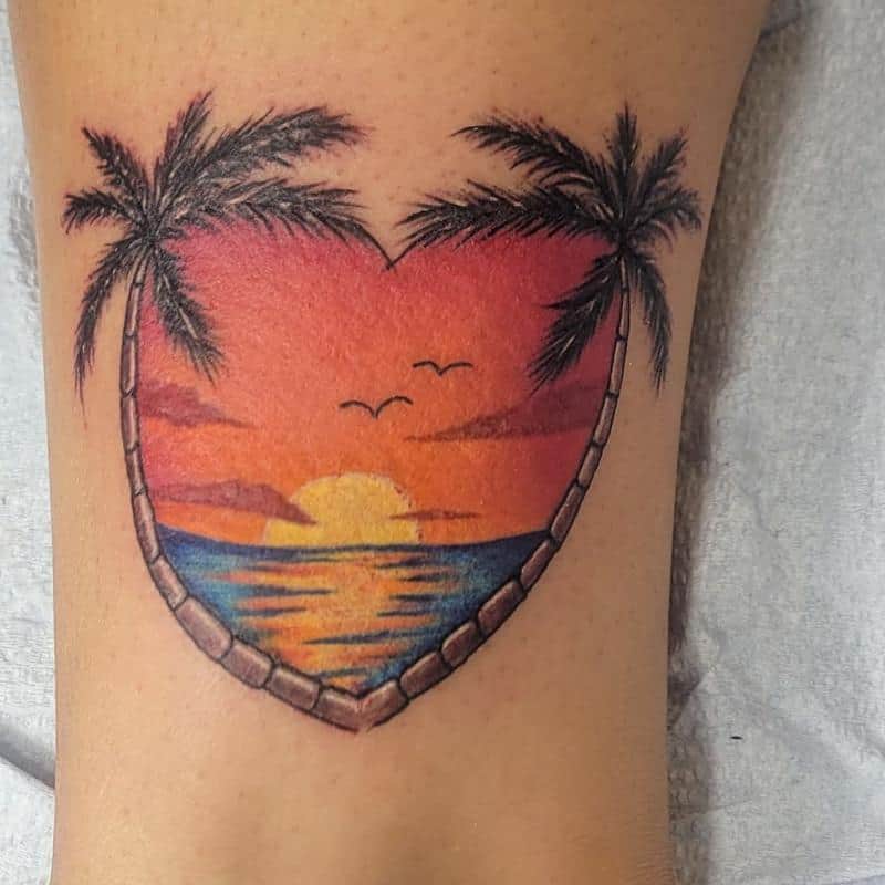Tatuaje de sol y océano 2