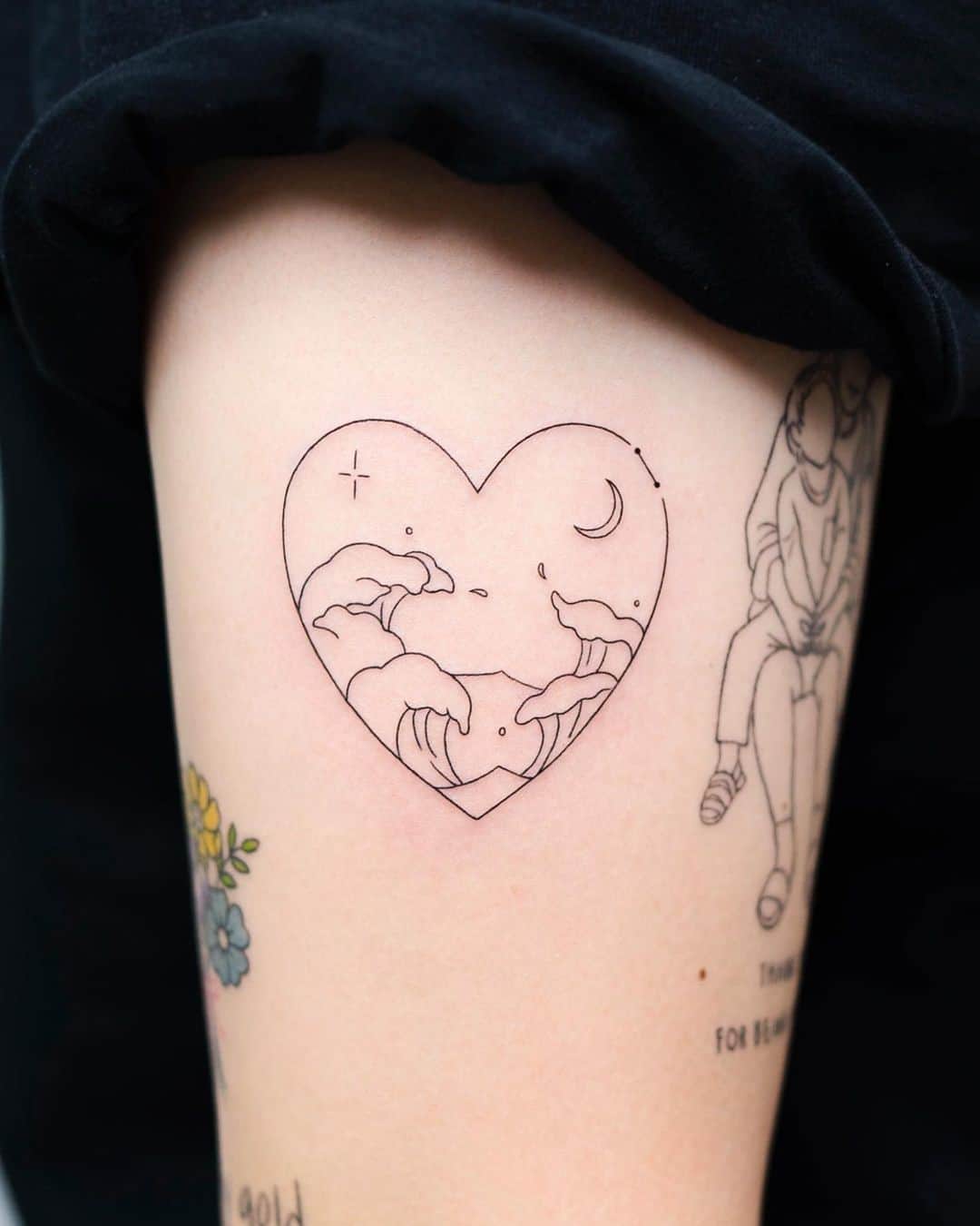 Tatuaje de onda en una impresión de corazón