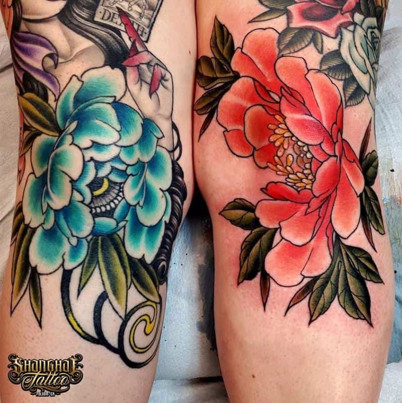 tatuajes florales en la rodilla 2