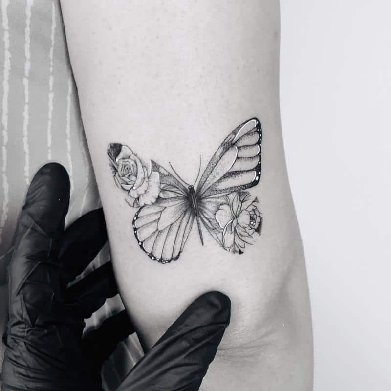 El diseño del tatuaje de mariposa 3