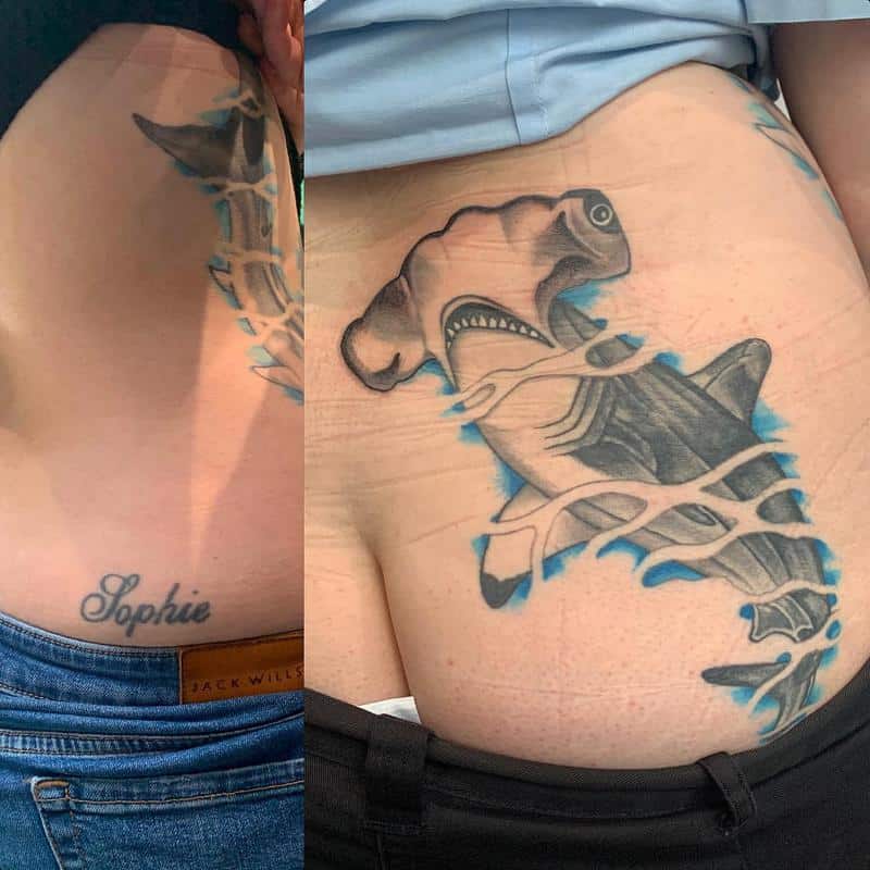 Tiburón martillo en diseño de tatuaje de agua