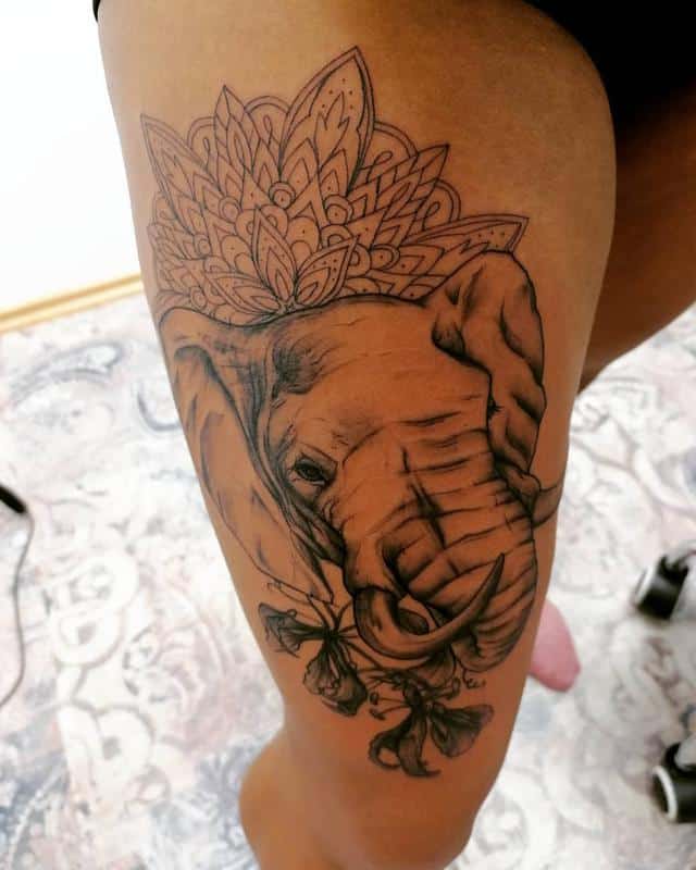 Tatuaje de elefante africano 1