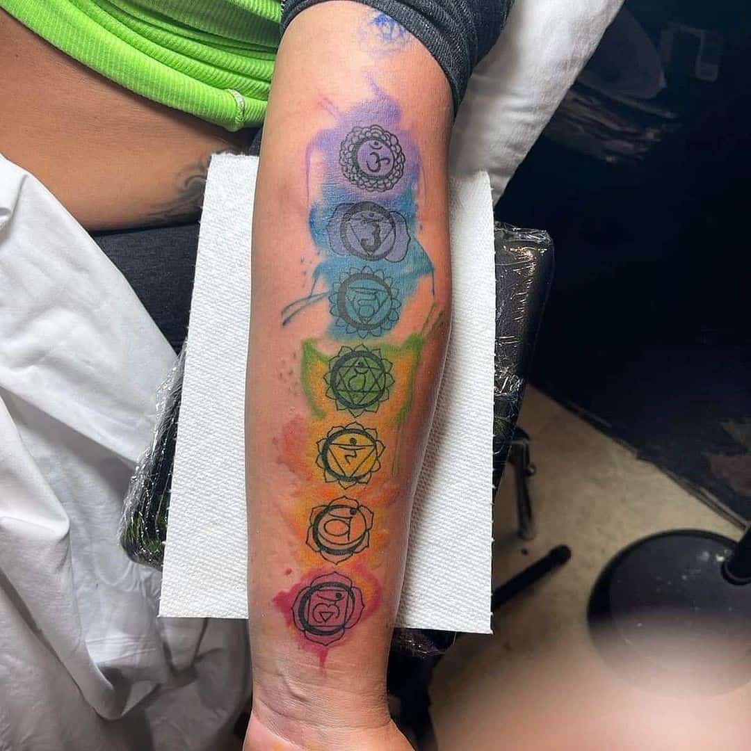 Brazo Chakra Tatuaje Tinta de impresión colorida