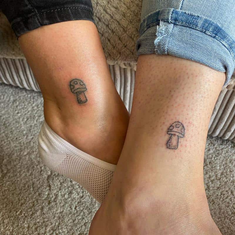 Mejor amigo tatuaje para mujeres 2