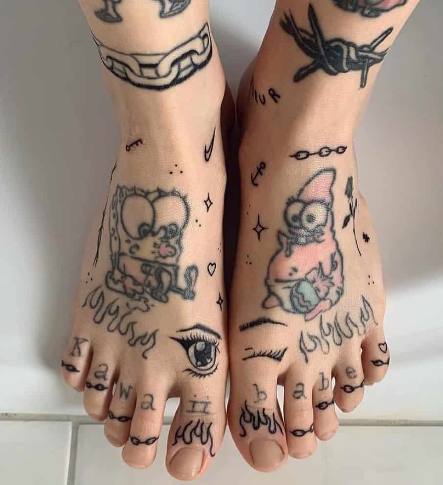 Impresiones detalladas del tatuaje del dedo del pie