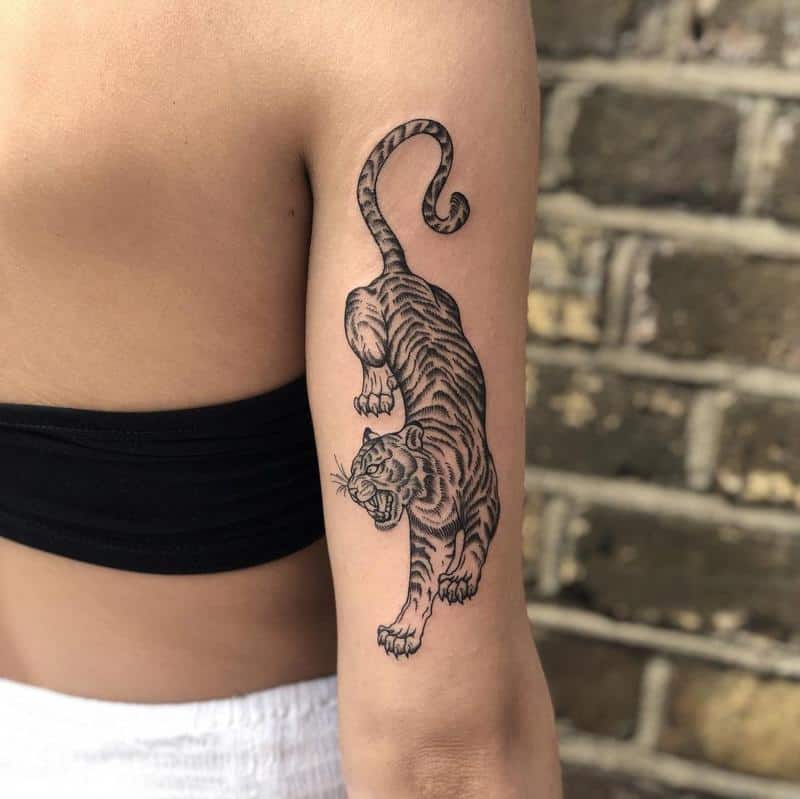 Tatuaje de bíceps de animales 1