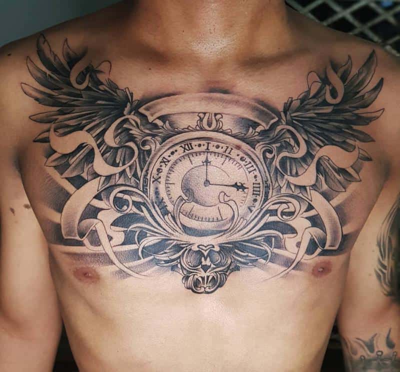 Tatuaje de pecho completo 3